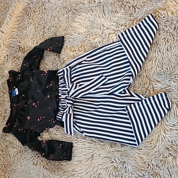 Old Navy Other - Baby Girl 6 12 Month Old Navy Velvet Floral Bodysuit Black White Striped Pants